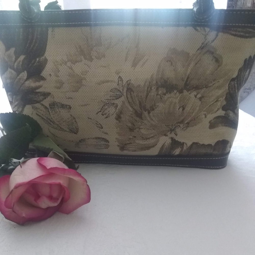MX Vintage Flower Tote Purse  Used